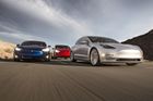 Začíná konečně elektrická revoluce? Tesla prodala v USA víc aut než Mercedes
