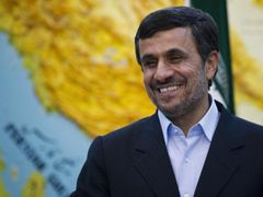 Prezident Ahmadínežád tvrdí, že příští rok odejde z vysoké politiky.
