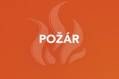 V Praze hořela bývalá hala ČKD, příčinu požáru vyšetřovatelé zjišťují