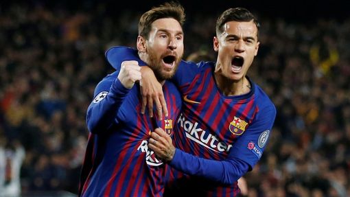 Soccer Football - Champions League Quarter Final Second Leg - FC Barcelona v Manchester United - Camp Nou, Barcelona, Spain - April 16, 2019  Barcelona's Lionel Messi cel