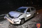 Po nárazu do stromu zemřel na Znojemsku 26letý šofér