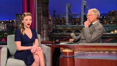 Scarlett Johansson u Davida Lettermana 8. února 2014. Podívejte se na celé interview.