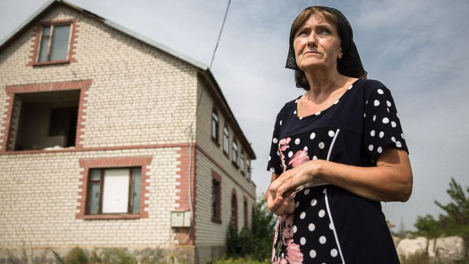 Taťána, žena, které v domě za ní umučili ruští vojáci manžela.