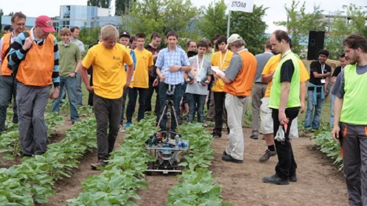 Na zemědělce v Praze soutěžili polní roboti z celé Evropy