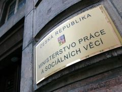 Ministerstvo práce a sociálních věcí v Praze.