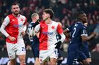 Slavii VAR zrušil dva góly, přesto jasně vyhrála. Samko trefil proti Zlínu gól kola