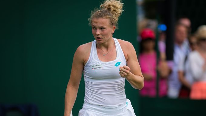 Kateřina Siniaková v prvním kole Wimbledonu.