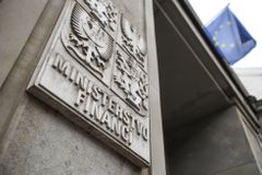 Česká exportní banka a EGAP budou nově patřit jen pod ministerstvo financí