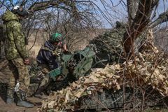 Fiala: První munici, koupenou z iniciativy Česka, dostane Ukrajina v červnu