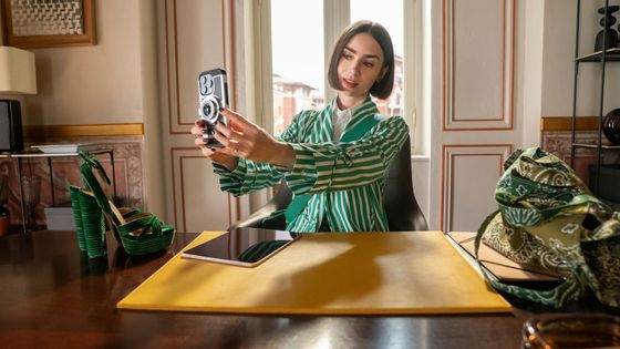 Emily in Paris, seriál