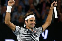 Živě: Federer bude hrát v Melbourne o titul, Wawrinka nedotáhl obrat z 0:2 do konce