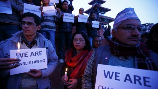 Nepálští novináři uctili památku svých francouzských kolegů.