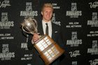 Hejduk jmenoval nejmladšího kapitána historie NHL