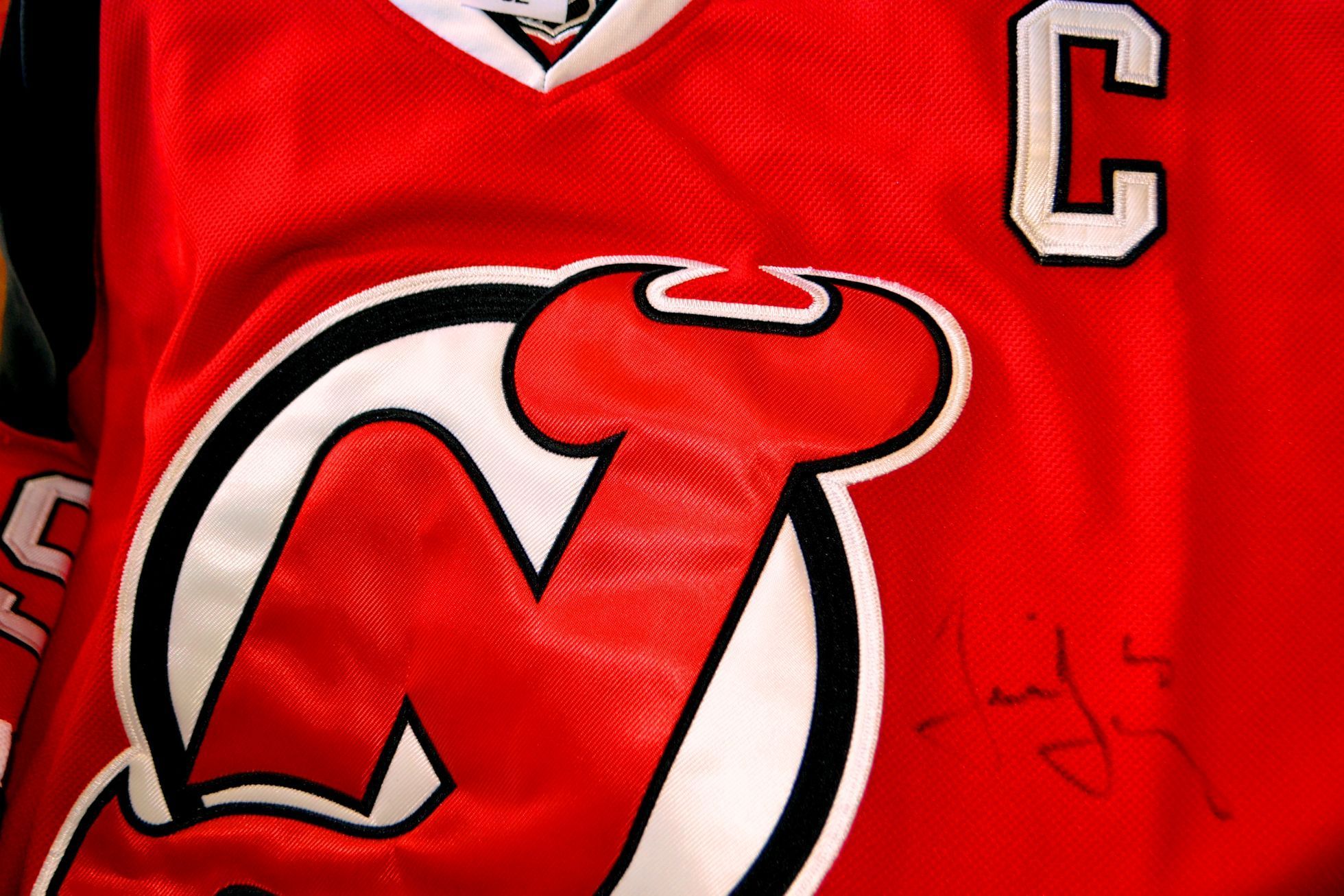 Jaromír Jágr (New Jersey Devils) - podpis