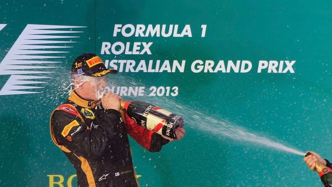 Kimi Räikkönen odstartoval podobně jako většina jeho kolegů do GP Austrálie na superměkkých pneumatikách.