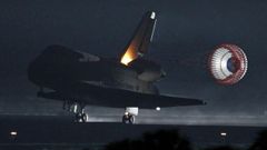 Foto: Poslední cesta raketoplánu Endeavour