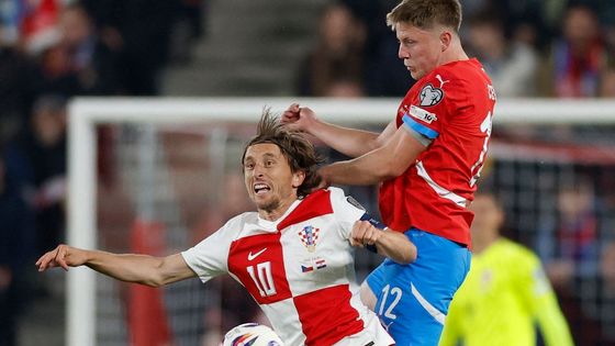 Česko - Chorvatsko, kvalifikace MS ve fotbale (Luka Modrič, Lukáš Červ)