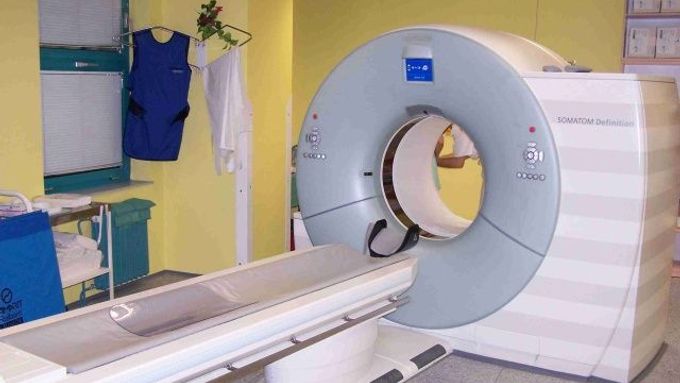 Modernizace zahrnuje mimo jiné nákup přístrojů, jako je počítačový tomograf.