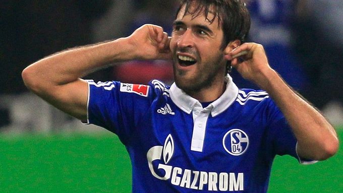 Raul Gonzales se zpočátku v Schalke rozkoukával, ale pak už o něm bylo výrazně slyšet