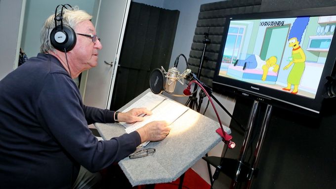 Cenu Františka Filipovského za dlouhodobé herecké mistrovství v dabingu letos dostane Jiří Lábus, dvorní dabér Marge Simpsonové.