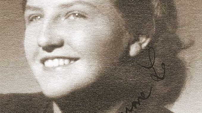 Back in the days (Ludmila Brožová-Polednová in a photograph from the 1950s)