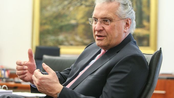 Bavorský ministr vnitra Joachim Herrmann v rozhovoru s Aktuálně.cz.