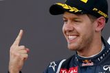 Dvojnásobný mistr světa formule 1 a úřadující lídr šampionátu Sebastian Vettel by měl zůstat i v příští sezoně u Red Bullu. Objevily se ovšem spekulace, že pro sezonu 2014 by mohl německý pilot zamířit k Ferrari ...