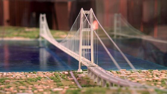 Gigantický most na Sicílii: technický zázrak, finanční past nebo tunel pro mafii