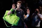 Federer spráskal Murrayho, do semifinále pomohl Nišikorimu