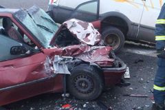 Na D1 u Brna se při třech nehodách srazilo 7 aut