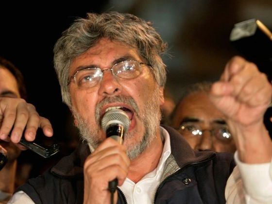 Lugovi údajní potomci Nový paraguayský prezident Fernando Lugo