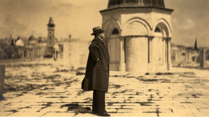 Foto: Masaryk před 90 lety navštívil Svatou zemi. Inkognito a jako první hlava státu na světě