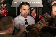 Romney vyhrál republikánské primárky v Michiganu