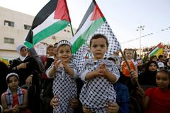 Gerontokracie Fatahu končí, nastupuje mladší generace