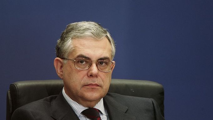 Lukas Papadimos. Byl ve vedení Evropské centrální banky, teď povede Řecko.