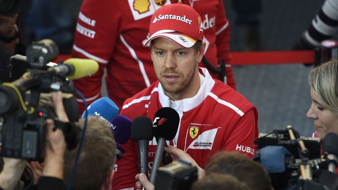 Seabstian Vettel.