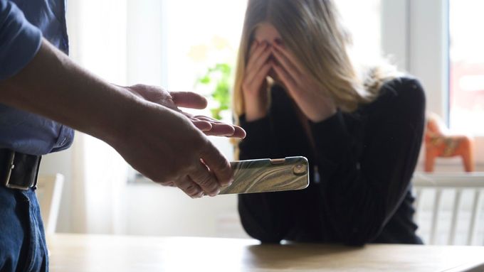 Maminka Viktora si prošla domácím násilím.