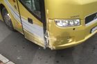 Řidič autobusu z Liberce za jízdy zkolaboval, řízení převzal jeden z cestujících
