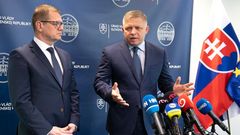Peter Kmec, Robert Fico