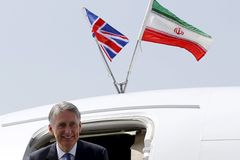 Vztahy se zlepšily. Británie opět otevřela ambasádu v Íránu