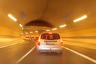 Tunel Blanka pokryje mobilní signál. Operátoři městu zaplatí statisíce ročně