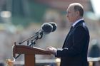 Oslavy: Rusko ukázalo nové zbraně, Putin volá po bezpečnosti