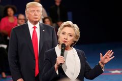 Clintonová byla při debatě zdrogovaná, tvrdí Trump a navrhuje, aby je oba příště otestovali