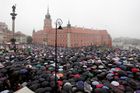 Protesty v ulicích zabraly. Polský parlament nakonec odmítl úplný zákaz potratů
