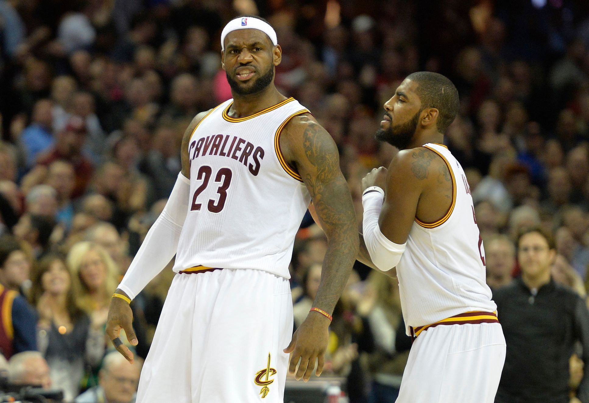 Cleveland Cavaliers (Lebron James a Kyrie Irving)