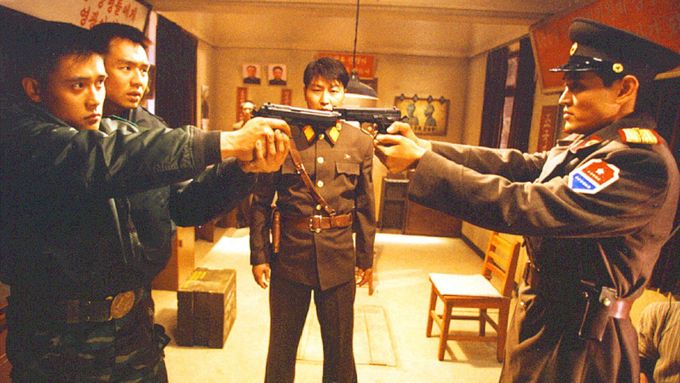 Film Pohraniční pásmo roku 2000 natočil Park Chan-wook.