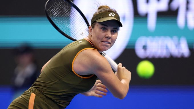 Podívejte se na sestřih osmifinálového duelu Lindy Noskové.