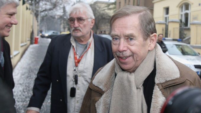 Václav Havel a Pavel Landovský v lednu 2010