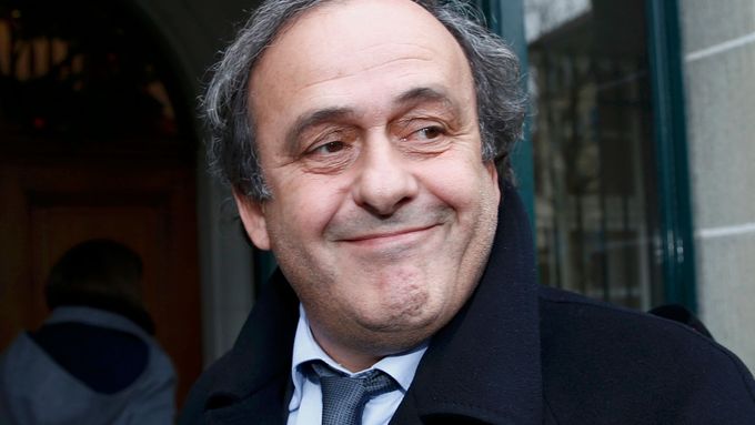 Kdo nahradí Michela Platiniho na pozici šéfa evropského fotbalu?