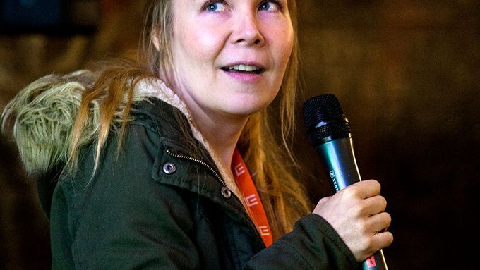 Elina Vartiainenová při své přednášce na festivalu Anifilm 2017.